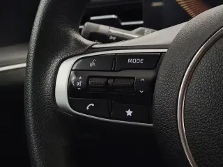 Kia K5 2025 LXS 4dr SedÃn