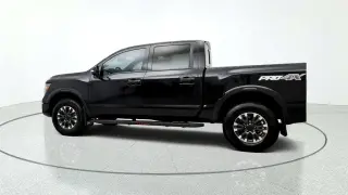 Nissan Titan 2024 4x4 Platinum Reserve 4dr Crew Cab 5.6 ft. SB