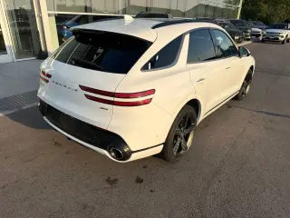 Genesis GV70 2023 AWD 2.5T Standard 4dr SUV