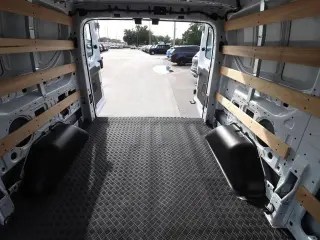 Ford Transit 2025 250 3dr SWB Low Roof Cargo Van