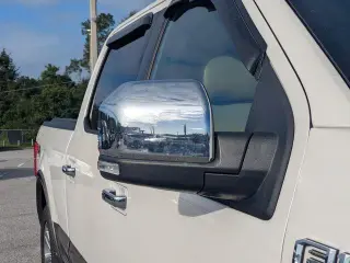 Ford F-150 2019 4x4 Lariat 4dr SuperCrew 5.5 ft. SB