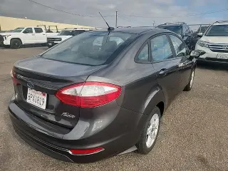 Ford Fiesta 2018 SE 4dr Sedán