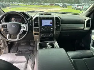 Ford F-350 Super Duty 2020 4x4 Lariat 4p Camión de caja completa de 8 pies LB DRW
