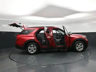 Ford Explorer 2021 XLT SUV de 4 puertas