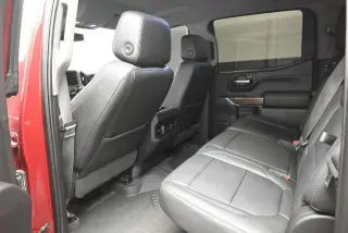 Chevrolet Silverado 1500 2019 4x4 RST 4dr Crew Cab 5.8 ft. SB