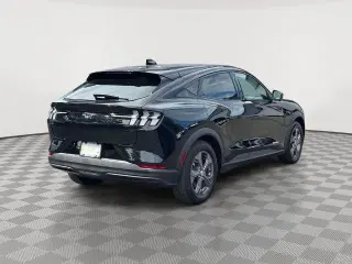 Ford Mustang Mach-E 2023 AWD Select 4dr SUV