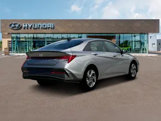Hyundai ELANTRA Híbrido 2025 SEL Sport 4p Sedan