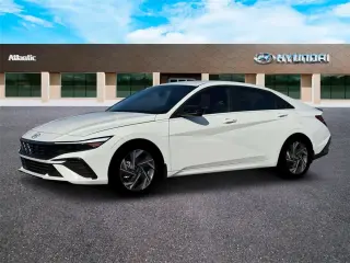 Hyundai ELANTRA Híbrido 2025 SEL Sport 4dr Sedán