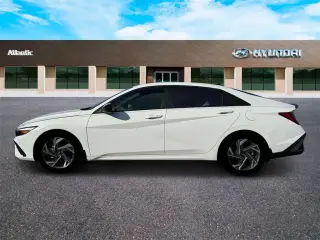 Hyundai ELANTRA Híbrido 2025 SEL Sport 4dr Sedán