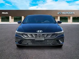 Hyundai ELANTRA Híbrido 2025 SEL Sport Sedán 4 puertas
