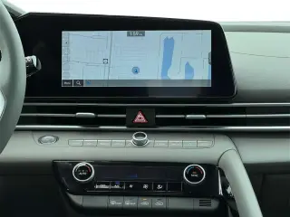 Hyundai ELANTRA Híbrido 2025 SEL Sport Sedán 4 puertas