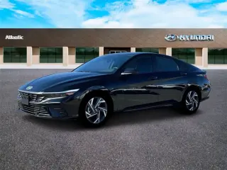 Hyundai ELANTRA Híbrido 2025 SEL Sport Sedán 4 puertas
