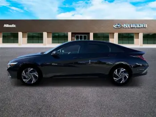 Hyundai ELANTRA Híbrido 2025 SEL Sport Sedán 4 puertas