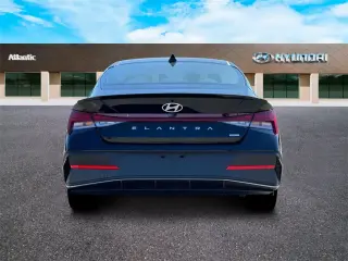 Hyundai ELANTRA Híbrido 2025 SEL Sport Sedán 4 puertas