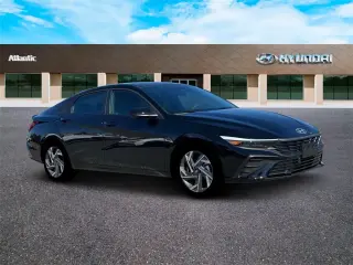 Hyundai ELANTRA Híbrido 2025 SEL Sport Sedán 4 puertas