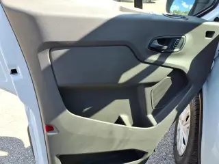 Ford Transit 2025 250 3dr SWB Tech Roof Cargo Van