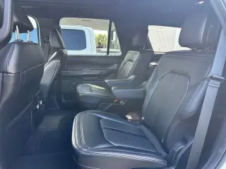 Ford Expedition 2021 4x2 Limited 4dr SUV
