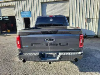Ford F-150 2023 4x4 XL 4dr SuperCrew 5.5 ft. SB