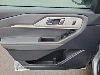 Ford Explorer 2025 AWD Active 4dr SUV