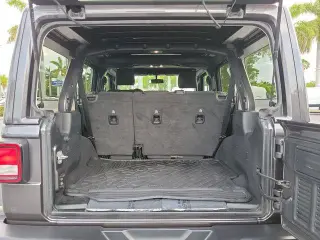 Jeep Wrangler Unlimited 2021 4x4 Rubicon 4dr SUV