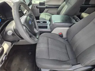 Ford F-150 2017 4x2 XL 4p SuperCrew 5.5 pies SB