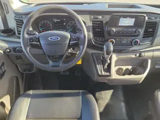 Ford Transit 2023 AWD 250 3dr SWB Techo Medio Furgón de Carga