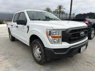 Ford F-150 2022 4x4 XL 4dr SuperCrew 5.5 ft. SB