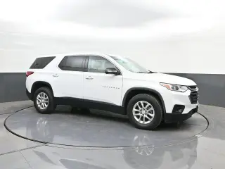 Chevrolet Traverse 2020 LS 4p SUV con 1LS