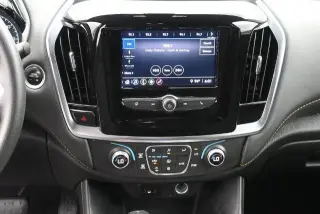 Chevrolet Traverse 2020 LS 4p SUV con 1LS