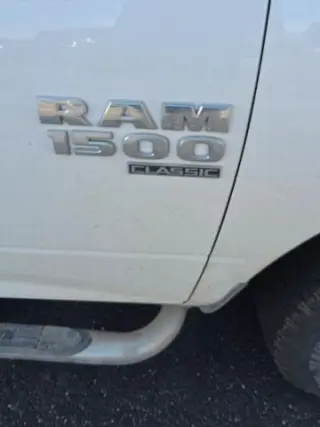 Ram 1500 Clásico 2021 4x4 Tradesman 2p Camión Regular Cab 6,3 pies SB