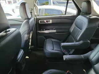 Ford Explorer 2023 XLT 4dr SUV