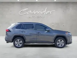 Toyota RAV4 2025 XLE 4dr SUV