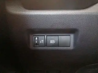 Toyota RAV4 2025 XLE 4dr SUV