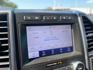 Ford Expedition 2021 4x4 Platinum 4p SUV
