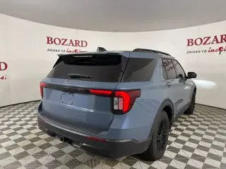 Ford Explorer 2025 ST-Line 4 SUV