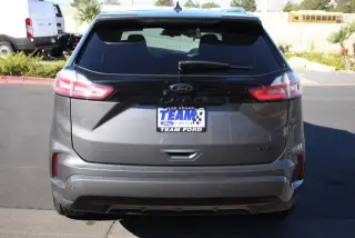 Ford Edge 2023 AWD SE 4dr Crossover