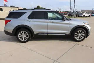 Ford Explorer 2024 4x4 XLT 4p SUV