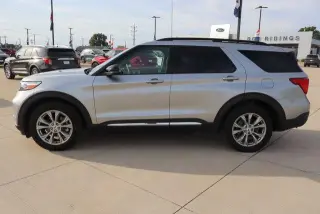 Ford Explorer 2024 4x4 XLT 4p SUV