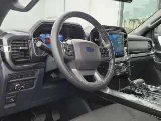 Ford F-150 2022 4x4 XLT 4dr SuperCrew 5.5 ft. SB