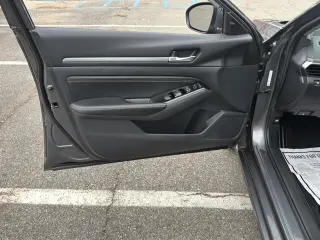 Nissan Altima 2023 AWD 2.5 SV 4dr Sedán