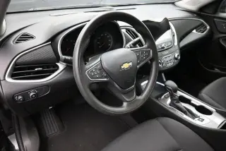 Chevrolet Malibu 2025 LT 4p Sedan con 1LT