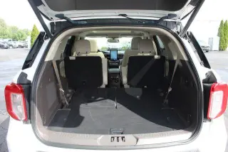Ford Explorer 2022 AWD Platinum 4dr SUV