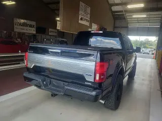 Ford F-150 2018 4x4 Platinum 4dr SuperCrew 5.5 ft. SB