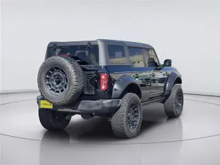 Ford Bronco 2022 4x4 Base Advanced 4dr SUV