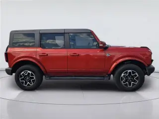 Ford Bronco 2024 4x4 Outer Banks SUV 4p.