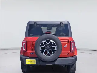 Ford Bronco 2024 4x4 Outer Banks SUV 4p.
