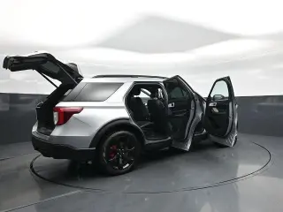 Ford Explorer 2023 AWD ST 4p SUV