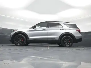 Ford Explorer 2023 AWD ST 4p SUV