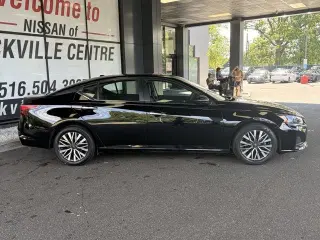 Nissan Altima 2024 2.5 SV 4dr Sedán