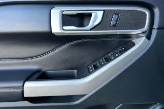 Ford Explorer 2023 AWD XLT 4dr SUV